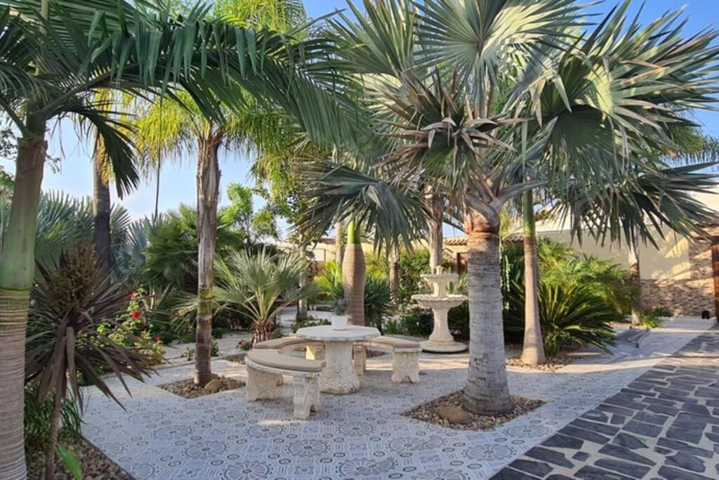 Tropical Paradise Villa In Torrevieja Ngoại thất bức ảnh